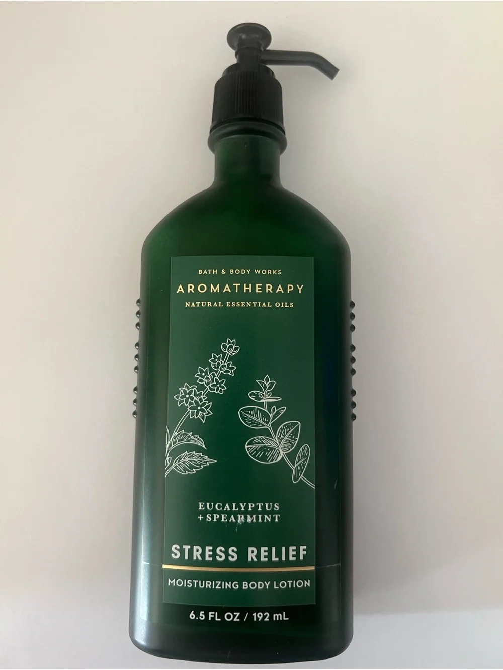 Bath & Body Works Aromatherapy Eucalyptus + Spearmint Moisturizing Body Lotion